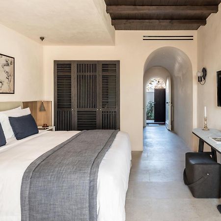 Istoria, A Member Of Design Hotels Perissa Exterior foto